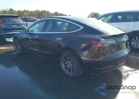 2018 Tesla Model 3 Long Range/Mid Range from USA, damaged, VIN 5YJ3E1EA7JF173488